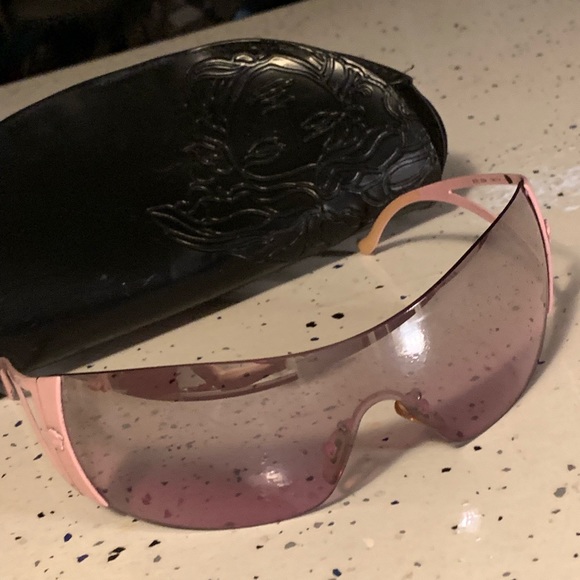 Vintage Versace Sunglasses - Picture 6 of 6